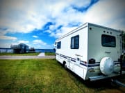 1999 Gulf Stream Conquest available for rent in Troy Michigan