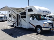 2019 Thor 28A available for rent in West Hills California