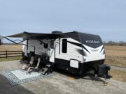 2021 Keystone Hideout available for rent in Campbellsville Kentucky