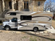 2013 Four Winds  by Thor Motor Coach for rent in 76087