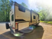 2021 Aspen Trail Aspen Trail Travel Trailer for rent in Stone Mountain Georgia