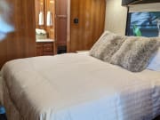 2019 Mirada  by Coachmen for rent in 93063