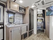 2021 Crossroads Sunset Trail Super Lite available for rent in Santa Clarita California