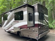 2019 Sunseeker  by Forest River for rent in 97008