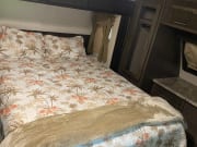 2018 Crossroads Sunset Trail Reserve Travel Trailer for rent in High Springs Florida