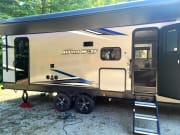 2021 Cherokee Alpha Wolf  by Forest River for rent in 40391