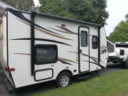 2014 K-Z Manufacturing Spree Escape available for rent in Grand bend Ontario
