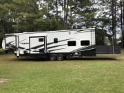 2021 Keystone Fuzion Fifth Wheel for rent in Commerce City Colorado