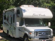 2011 Four Winds Motorhome  by Four Winds for rent in 01970