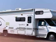 2000 Coachmen Leprechaun available for rent in Belgrade Montana