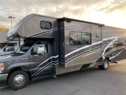 2021 Minnie Winnie  by Winnebago for rent in 98296