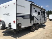 2025 Sonic Sonic Trailer Travel Trailer for rent in Decatur Texas