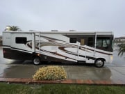 2008 Georgetown XL Class A for rent in Ontario California
