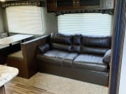 2018 Hideout  by Keystone for rent in V2M2K6