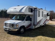 2021 Thor Quantum available for rent in Tulsa Oklahoma