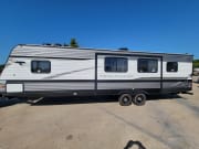 2020 Heartland Trail Runner available for rent in Cumby Texas