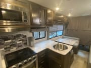 2021 Gulf Stream Conquest LE available for rent in Antioch Illinois