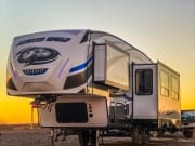 2018 Forest River Cherokee Arctic Wolf Fifth Wheel for rent in La Quinta California