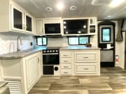 2022 Cougar Half-Ton  by Keystone for rent in 95667