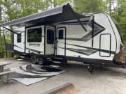 2022 Grand Design Momentum Toy Hauler Travel Trailer for rent in Anderson South Carolina