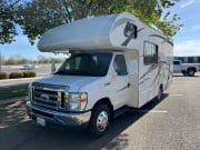 2013 Thor Four Winds available for rent in Sacramento California