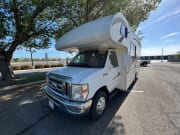 2013 Four Winds  by Thor for rent in 95828