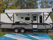 2022 224BHW  by Jayco for rent in 98372