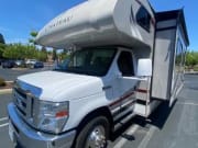 2014 Chateau  by Thor for rent in 95747