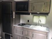 2022 ENLIGHTEN  by 1NL1G2725N6008015 for rent in 95338
