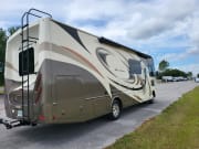 2017 Thor Hurricane Class A for rent in Gibsonton Florida