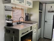 2021 Coleman Lantern LT  by Dutchmen for rent in 44212