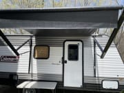 2021 Dutchmen Coleman Lantern LT available for rent in Brunswick Ohio