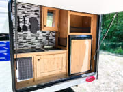 2021 Sunset Park and RV 2021 Sunray 115 (similar to Sunray 109) Travel Trailer for rent in West Olive Michigan