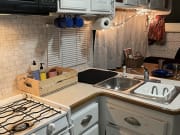 2005 Gulf Stream Conquest Yellowstone available for rent in Anchorage Alaska