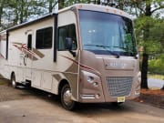 2016 Winnebago Vista Class A for rent in Voorhees New Jersey