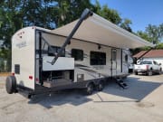 2021 Premier UltraLite 29RKPR  by Keystone RV for rent in 32218