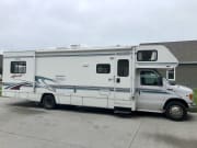 2001 Itasca Spirit available for rent in Bozeman Montana
