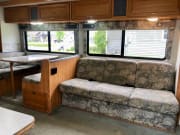 2001 Itasca Spirit Class C for rent in Bozeman Montana