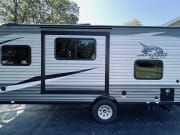 2021 Jayco Jay Flight available for rent in Lisbon Illinois