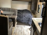 2019 Summerland Mini  by Keystone RV for rent in L0B 1M0