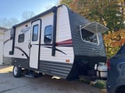 2017 Sportsmen Classic available for rent in Grand Rapids Michigan