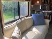 2005 Providence  by Fleetwood for rent in 53516