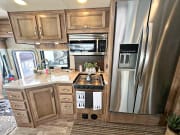 2019 Precept  by Jayco for rent in L0K 1A0