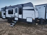2022 Keystone RV Hideout available for rent in Acton California