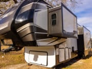 2021 Avalanche  by Keystone RV for rent in 78753