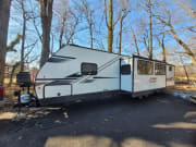2021 Coleman Light  by Dutchmen for rent in 