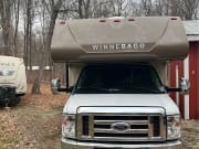 2017 Minnie Winnie  by Winnebago for rent in 45177