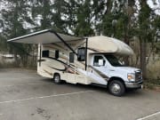 2017 Freedom Elite  by Thor for rent in 98258