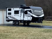 2023 Grand Design 21BHE available for rent in BARRINGTON Illinois