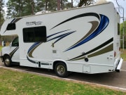 2019 Thor 22HE available for rent in Magnolia Texas